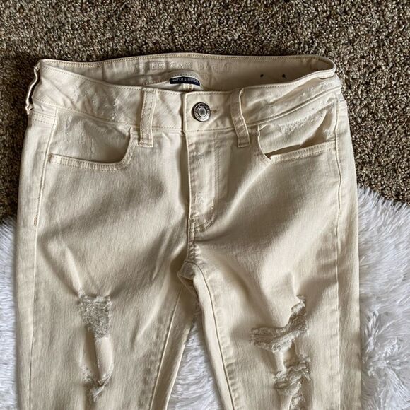 American Eagle Jeans Stretch Jegging Distressed Cream Womens Size 2 - Picture 5 of 10